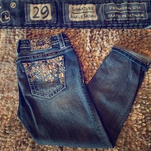 Miss Me ankle skinny